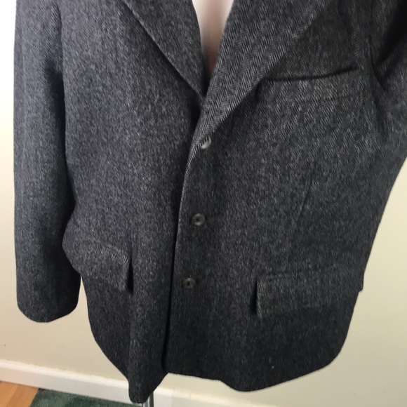 L.L. Bean 100% Shetland Wool Insulated Jacket - Picture 5 of 14